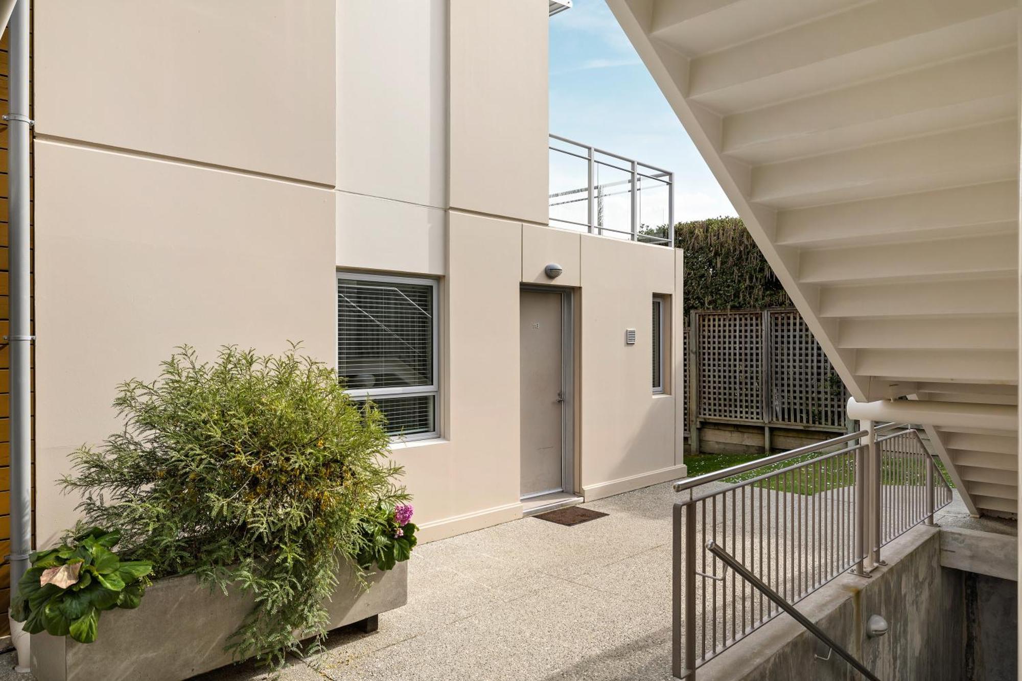 Belvedere Brook Apartment Wanaka Exterior photo